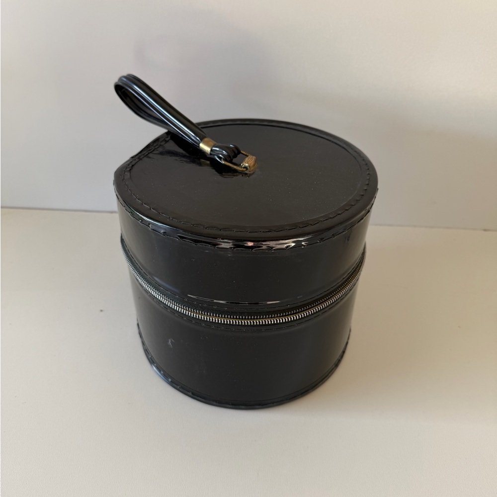 Round Patent Leather Travel hat or wig  Case with Wrist Strap